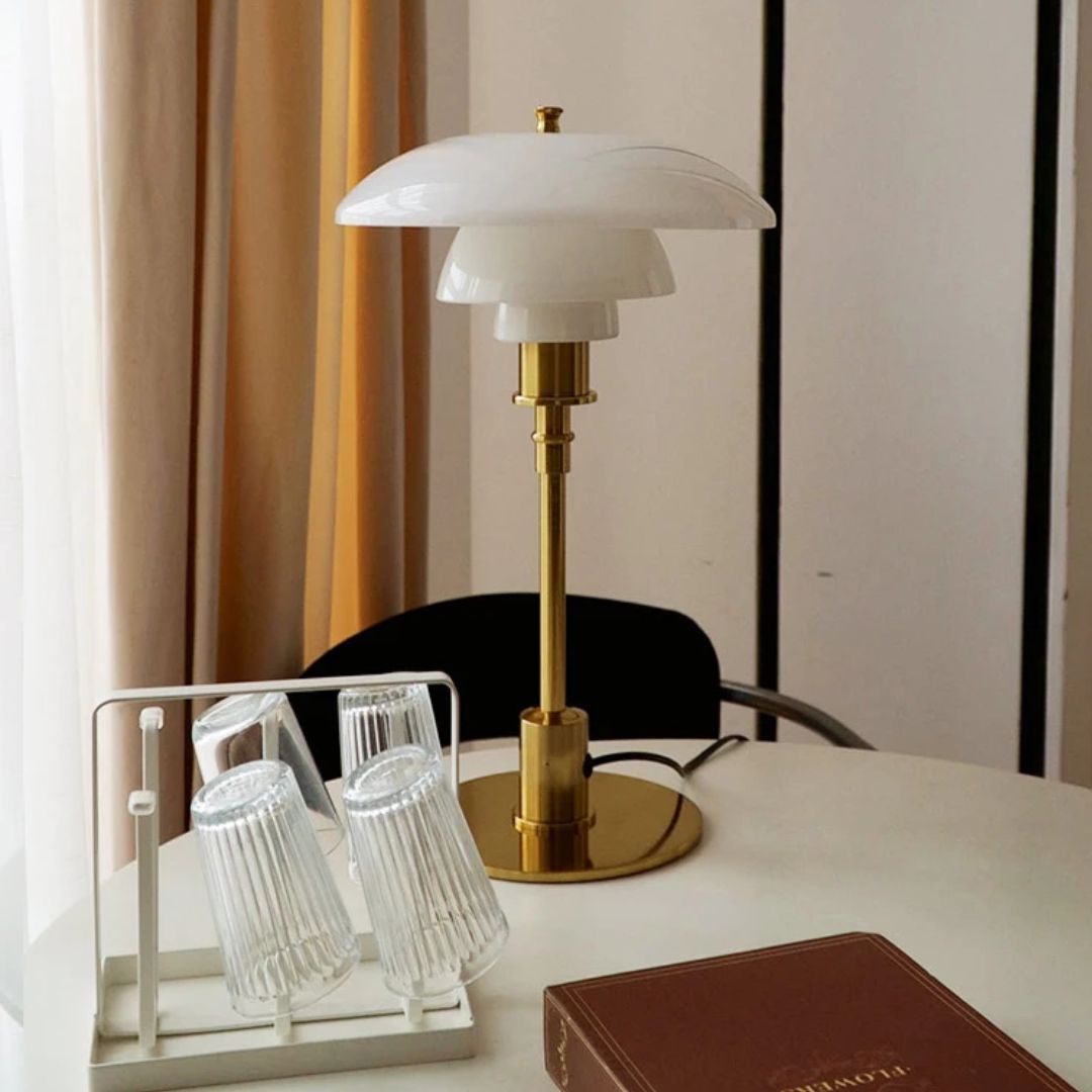 Lampada da Tavolo LED Stile Scandinavo – Luce Morbida e Moderna