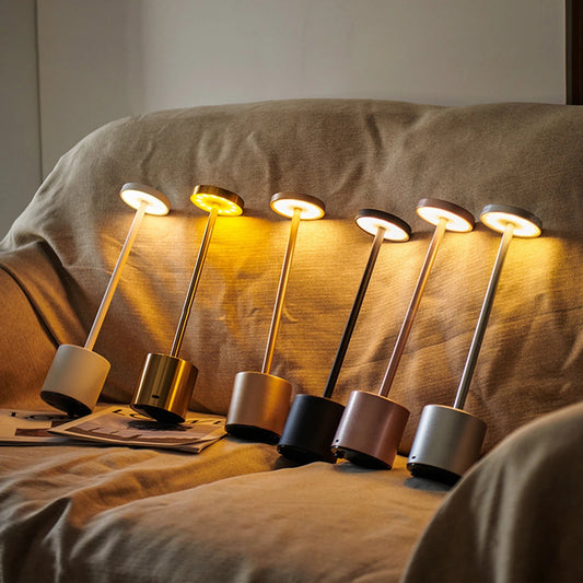 Tischlampe LED mit Touch-Funktion und wiederaufladbar – Praktische und moderne Beleuchtung 