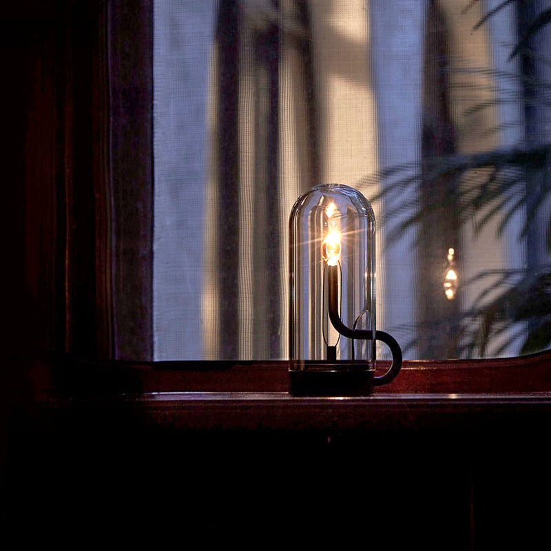 Lámpara de Mesa — Iluminación Cálida Efecto Llama 