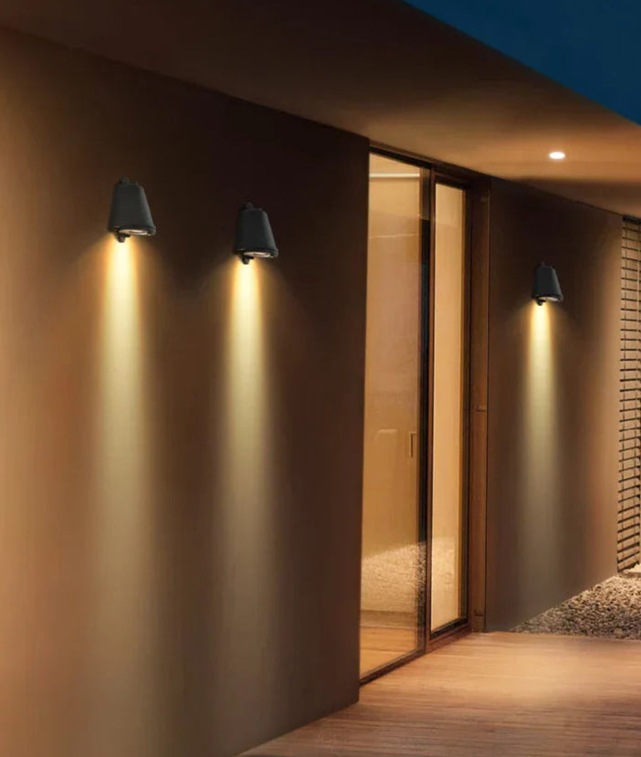 Moderní a trvanlivá venkovní nástěnná lampa – elegance a spolehlivost 