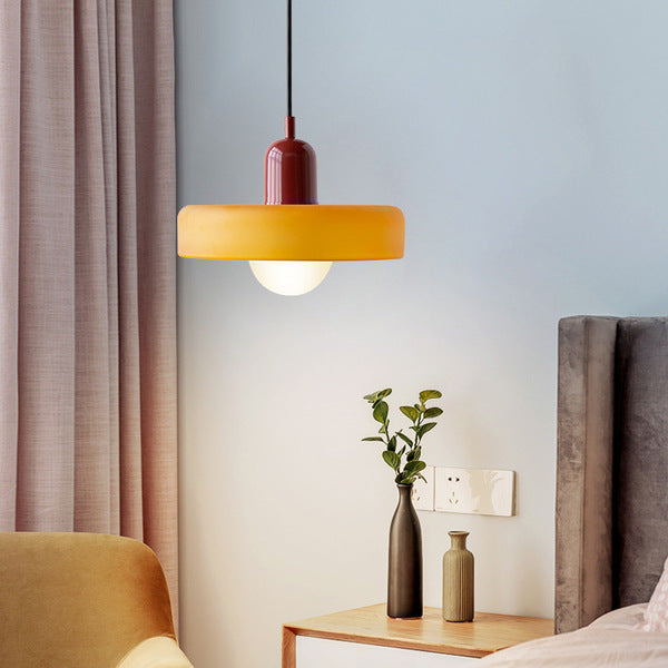 Farget Glasspendel – Forbedre Dine Rom Med Stil 