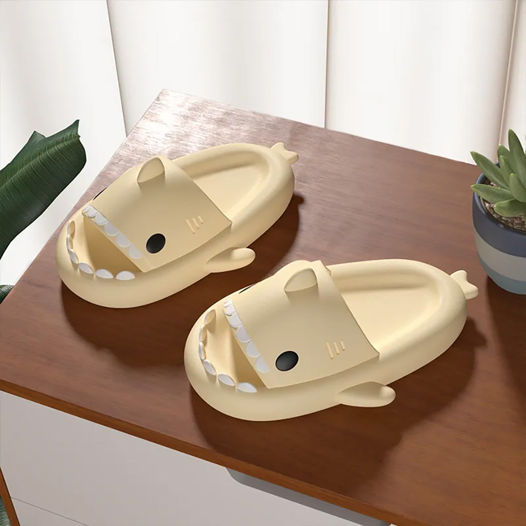 Claquettes Requin – Style Fun Et Confort