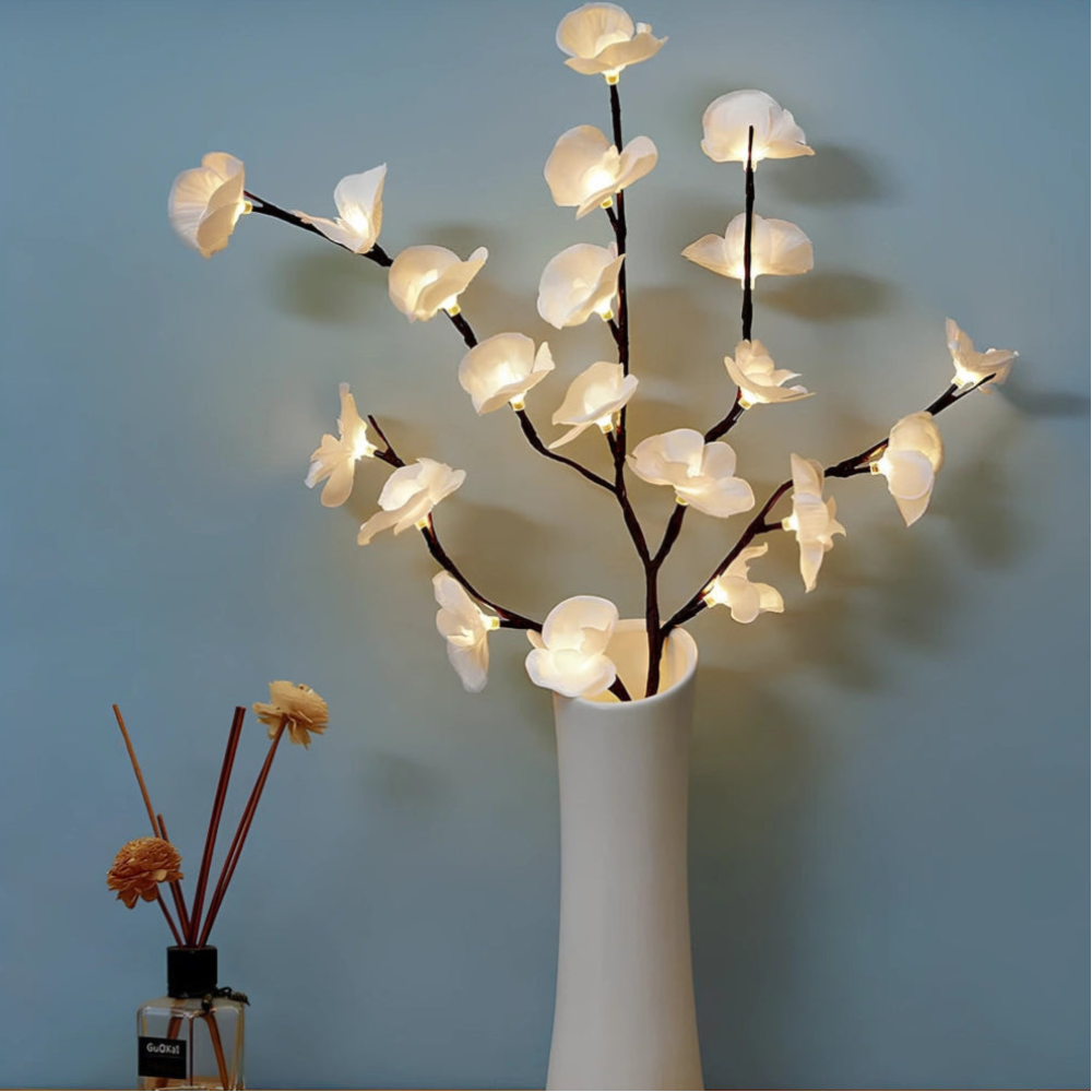 Φωτεινή Διακόσμηση LED – Ζεστή και Κομψή Ατμόσφαιρα 