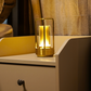 Tischlampe mit Akku – Gedämpftes Licht und zeitloser Stil 