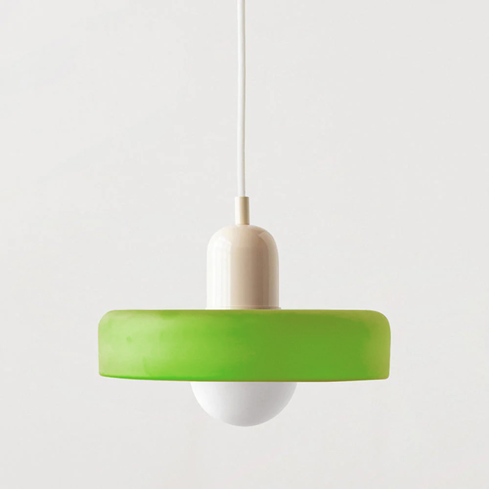 Farget Glasspendel – Forbedre Dine Rom Med Stil 