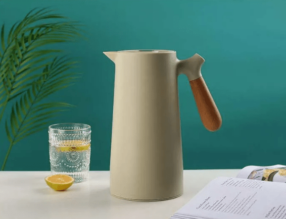 Isolert Kanne Med Håndtak – Langvarig Bevaring Og Stilig Design 