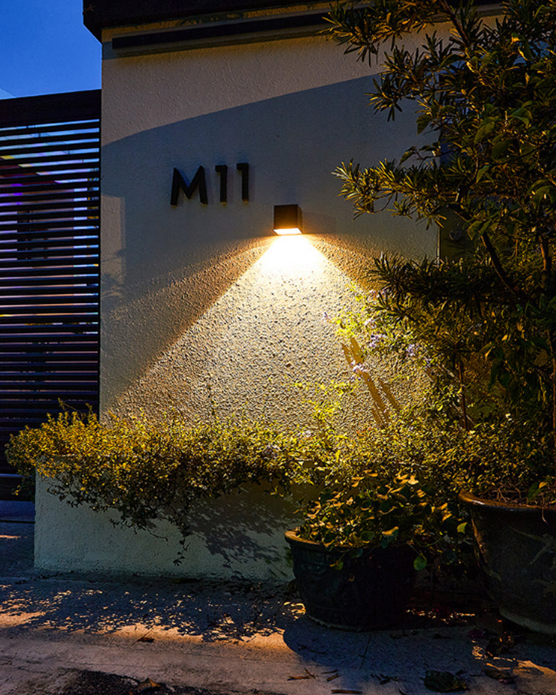 Lampe Solaire Murale Extérieure IP65 – Éclairage Durable Et Écologique