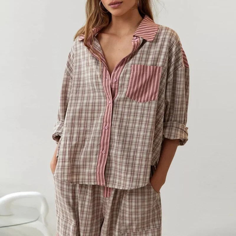 Charlotte | Pyjama Komfort Chic mit Streifen und Karos 