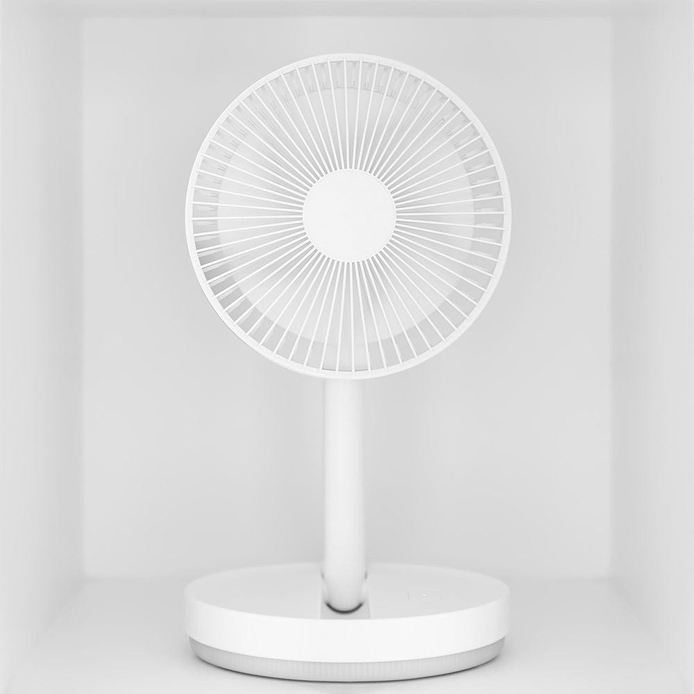 バッテリー内蔵の伸縮式ポータブルファン 