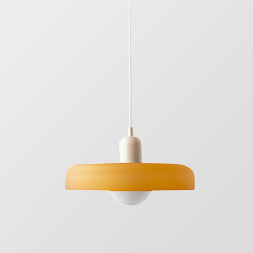 Farget Glasspendel – Forbedre Dine Rom Med Stil 
