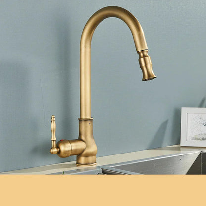 Rubinetto da Cucina Vintage – Eleganza Classica e Finitura Autentica 