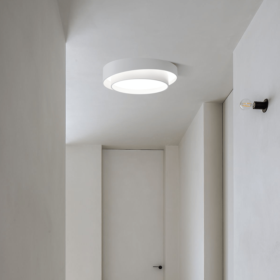LED Loftlampe Disk - Lys og Visuel Komfort 