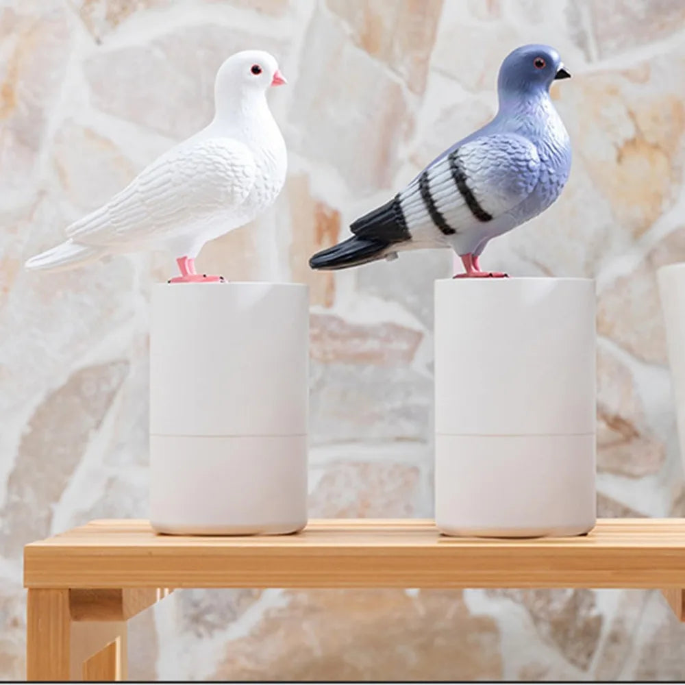 Distributore Di Sapone Originale — Forma Di Piccione 
